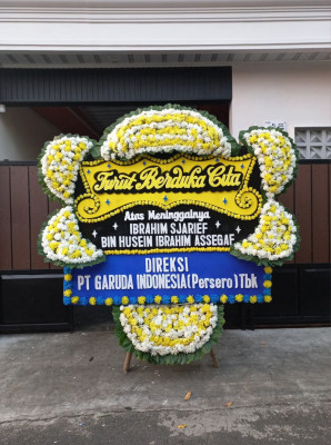 Papan Bunga Duka di Melawi