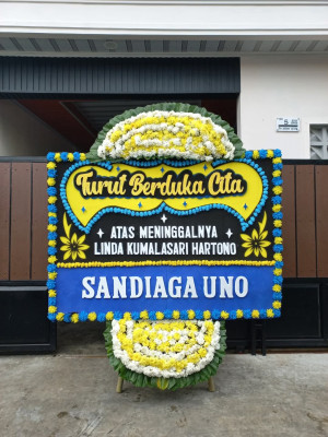 Papan Bunga Duka di Melawi